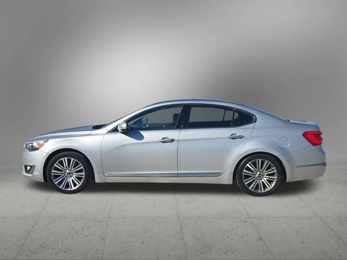 Used 2016 Kia Cadenza Premium w/ Luxury Plus Package image 3