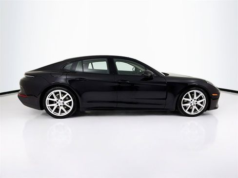 New 2026 Porsche Panamera image 8