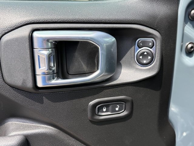 New 2026 Jeep Gladiator Mojave AWD/4WD image 18