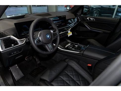 New 2026 BMW X5 xDrive50e w/ M Sport Package image 56