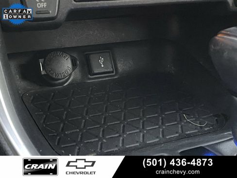 Used 2021 Toyota RAV4 XLE Premium image 20