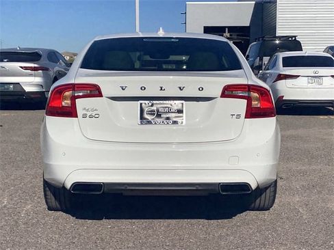 Used 2015 Volvo S60 T5 Premier image 7