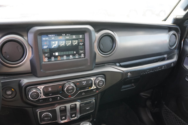 Used 2021 Jeep Wrangler Sport AWD/4WD image 24
