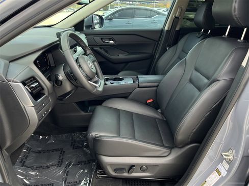 Certified 2024 Nissan Rogue SL w/ SL Premium Package image 22