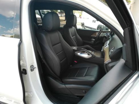 Used 2020 Mercedes-Benz GLS 450 4MATIC image 22