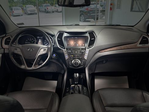 Used 2018 Hyundai Santa Fe AWD w/ SE Ultimate Tech Package 03 image 23