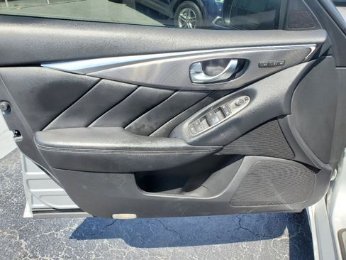 Used 2016 INFINITI Q50 Red Sport 400 w/ All Weather Package image 17