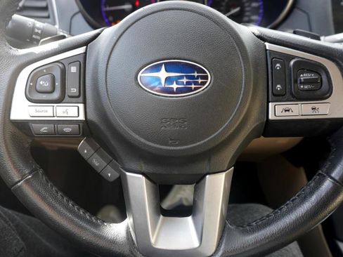 Used 2017 Subaru Legacy 2.5i Limited AWD/4WD image 22