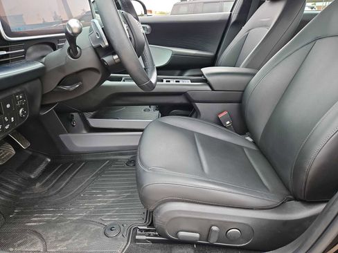 Used 2024 Hyundai Ioniq 6 Limited RWD image 16
