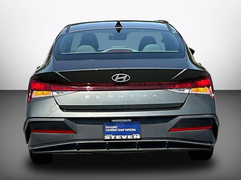 Certified 2024 Hyundai Elantra SEL FWD image 5