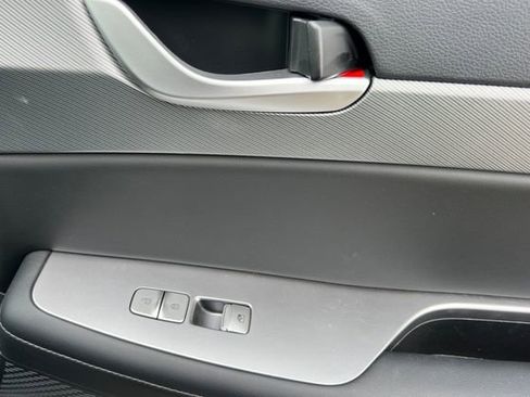 Used 2025 Hyundai Palisade SEL FWD image 22