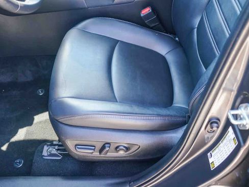 Used 2022 Toyota RAV4 XLE Premium FWD image 20