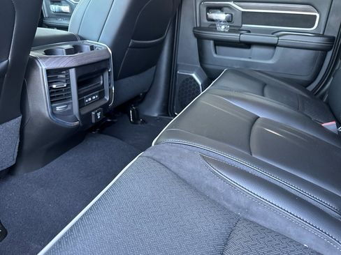 New 2026 RAM 2500 Laramie AWD/4WD image 11