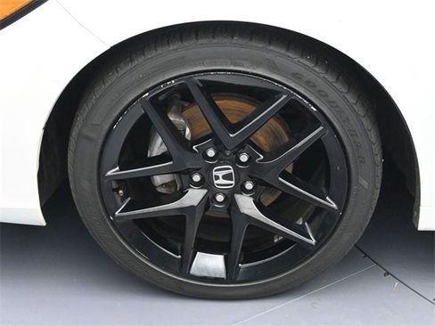 Used 2024 Honda Civic Sport image 7