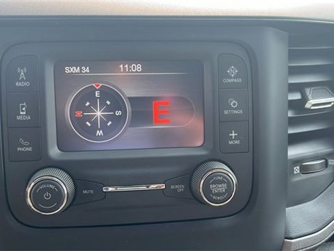 Used 2024 RAM 2500 Tradesman w/ Chrome Appearance Group image 20