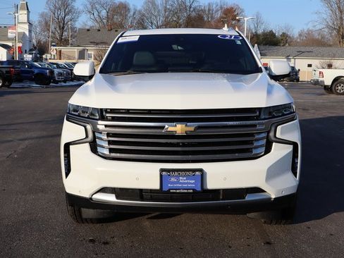 Used 2021 Chevrolet Suburban High Country image 14
