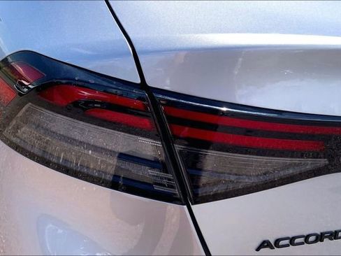 Used 2024 Honda Accord EX image 29