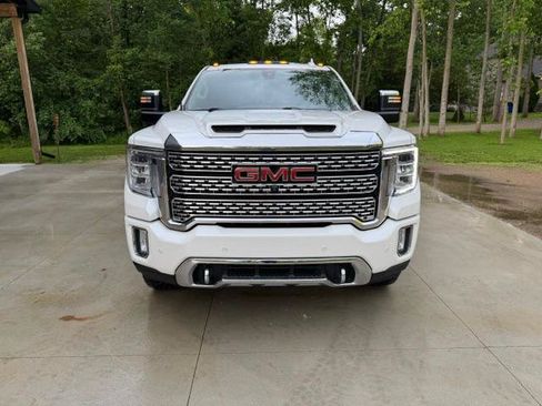 Used 2020 GMC Sierra 2500 Denali w/ Denali Ultimate Package AWD/4WD image 3