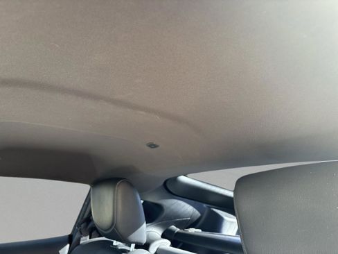 Used 2019 Nissan 370Z Touring Sport image 22