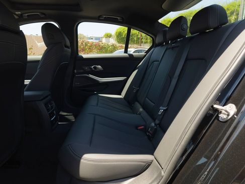 New 2026 BMW 330i Sedan w/ M Sport Package RWD image 9