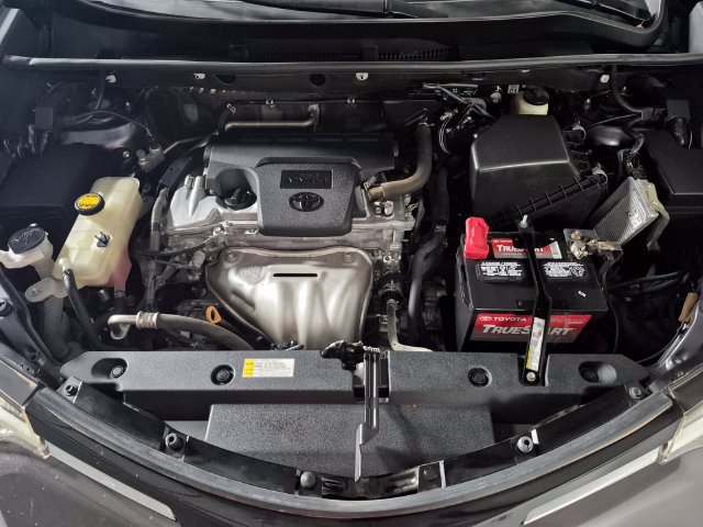 Used 2017 Toyota RAV4 LE w/ Carpet Mat Package FWD image 8
