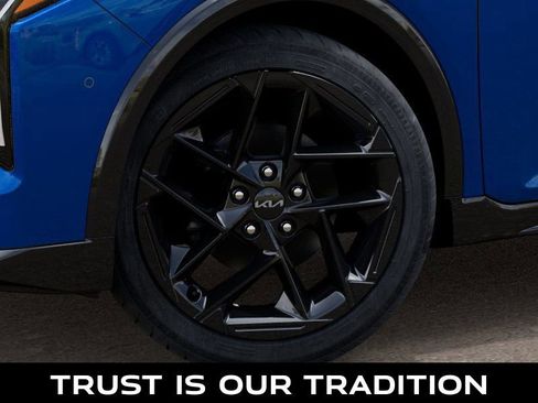 New 2025 Kia K4 GT-Line Turbo image 9