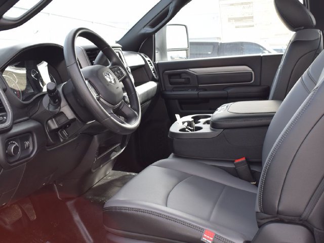 Used 2024 RAM 3500 Tradesman AWD/4WD image 10