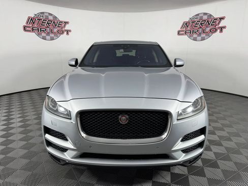Used 2017 Jaguar F-PACE Premium AWD/4WD image 2