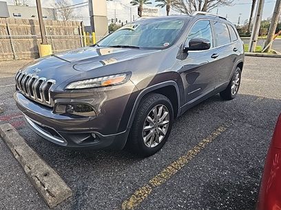 Used 2015 Jeep Cherokee Limited w/ Luxury Group