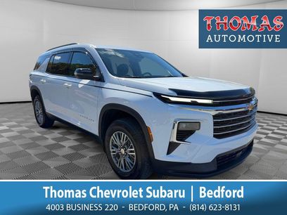 Used 2025 Chevrolet Traverse LT