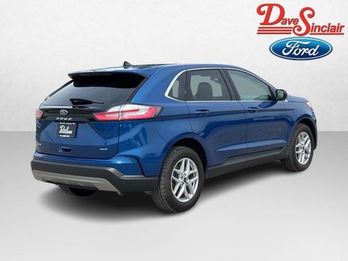 Used 2024 Ford Edge SEL w/ Convenience Package AWD/4WD image 7