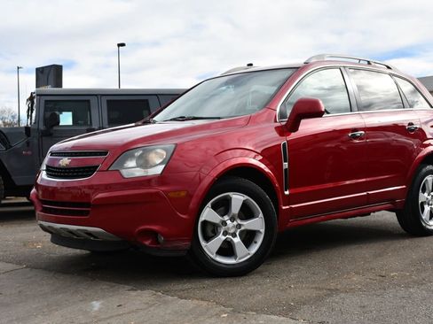 Used 2015 Chevrolet Captiva Sport LT w/ Convenience Package FWD image 1