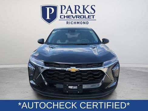 Certified 2024 Chevrolet Trax LS FWD image 2