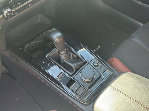 Used 2024 MAZDA CX-30 Carbon image 18