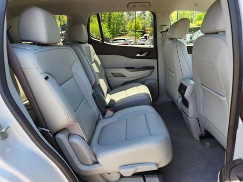 Used 2020 GMC Acadia SLT w/ Premium Package FWD image 21