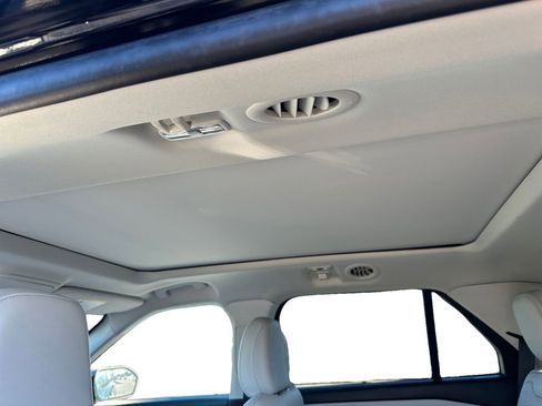 Certified 2025 Ford Explorer Platinum w/ Ultimate Package image 11