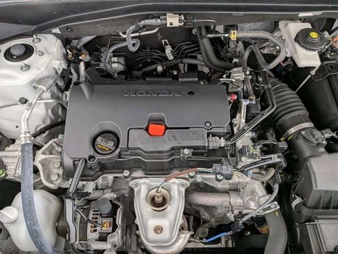 Certified 2024 Honda HR-V Sport image 29