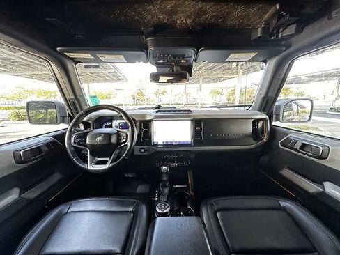 Used 2022 Ford Bronco Badlands w/ Sasquatch Package AWD/4WD image 30