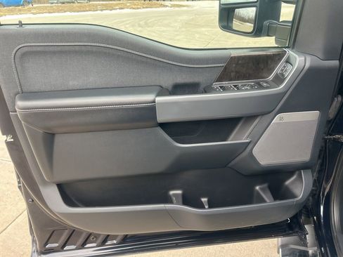 Used 2021 Ford F150 Lariat image 19