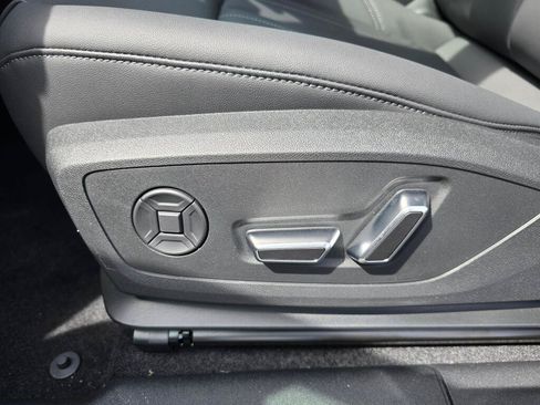 New 2026 Audi Q3 quattro 2.0T AWD/4WD image 28