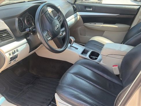 Used 2014 Subaru Outback 2.5i w/ Popular Package #1A AWD/4WD image 26