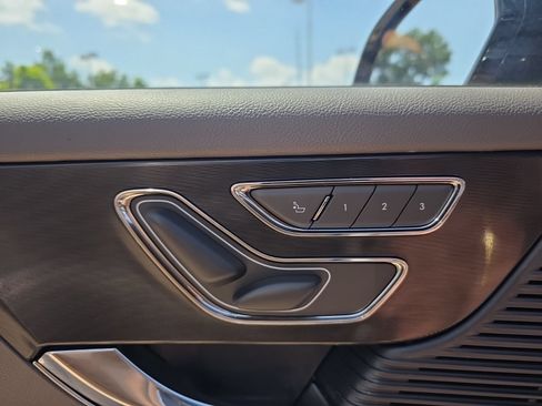 Used 2022 Lincoln Corsair FWD image 20