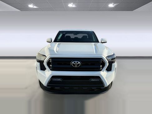 New 2026 Toyota Tacoma SR5 RWD image 7