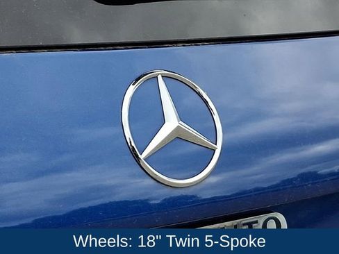 Used 2024 Mercedes-Benz GLB 250 4MATIC image 30