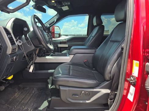 Used 2022 Ford F250 Lariat w/ Lariat Ultimate Package AWD/4WD image 7