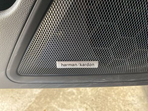 Used 2023 Subaru Outback Limited image 21