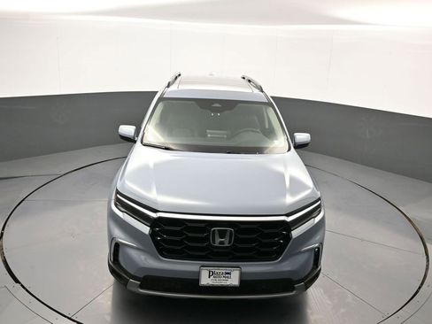 Certified 2024 Honda Pilot Touring image 72