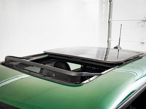 Used 2023 MINI Cooper 2-Door Hardtop image 14