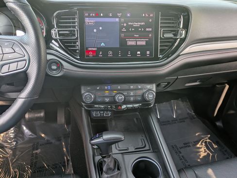 Certified 2022 Dodge Durango R/T w/ Blacktop Package image 33