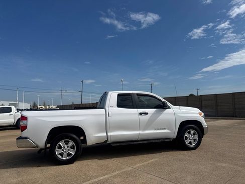 Used 2017 Toyota Tundra SR5 w/ SR5 Upgrade Package RWD image 23